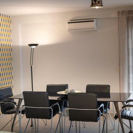 Spacious Fully Equipped 3Bd 2Bath Apt In The Heart Of City With Balconies Ac And Fast Wifi #2 Héraklion Extérieur photo