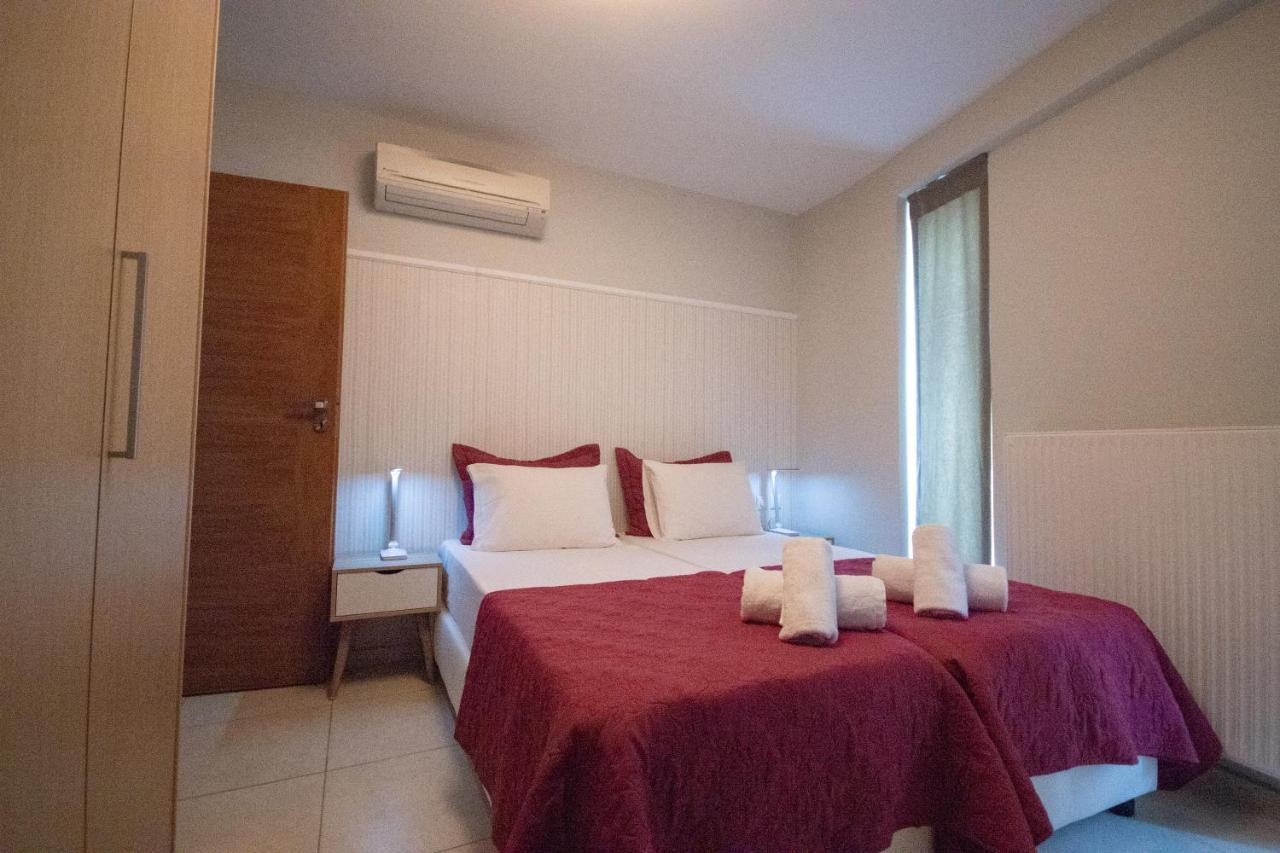 Spacious Fully Equipped 3Bd 2Bath Apt In The Heart Of City With Balconies Ac And Fast Wifi #2 Héraklion Extérieur photo