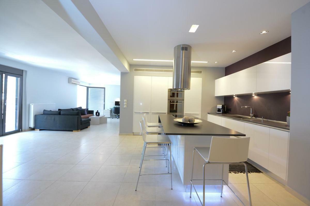 Spacious Fully Equipped 3Bd 2Bath Apt In The Heart Of City With Balconies Ac And Fast Wifi #2 Héraklion Extérieur photo